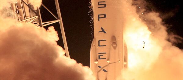 SpaceX公司愿意接受美政府的任务将武器送上太空 SpaceX公司愿意接受美政府的任务将武器送上太空 - 俄罗斯卫星通讯社