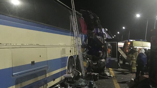 沃罗涅日州两辆客车相撞致死亡人数升至5人 20人受伤 - 俄罗斯卫星通讯社
