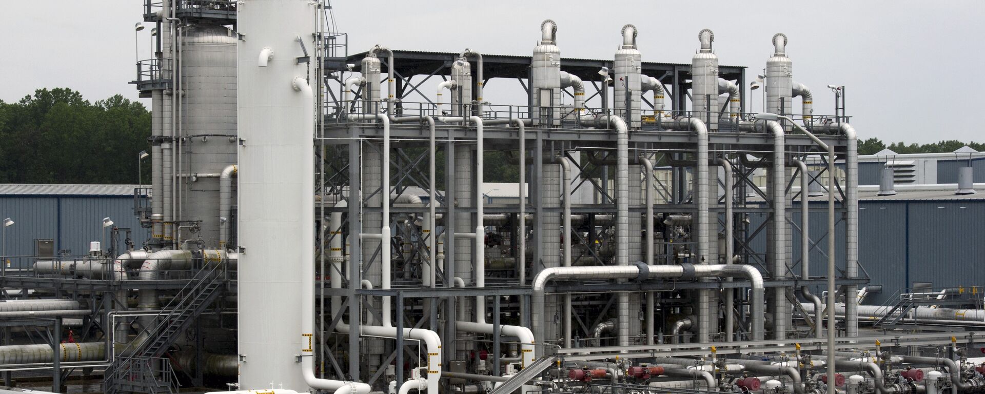 專家稱歐盟無法在2028年前放棄俄羅斯液化天然氣 - 俄羅斯衛星通訊社, 1920, 06.07.2025