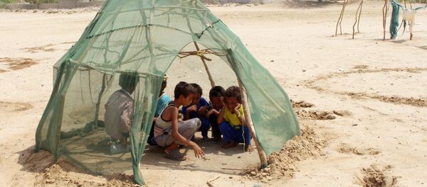 Дети-беженцы в лагере для перемещенных лиц в провинции Хаджа, Йемен - 俄罗斯卫星通讯社
