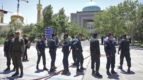 伊朗警察 - 俄羅斯衛星通訊社