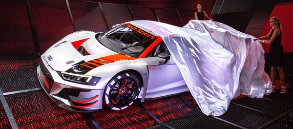 新款奥迪运动车型亮相巴黎车展开幕式 - 俄罗斯卫星通讯社