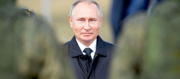 参考资料:普京如何庆祝自己的生日 参考资料:普京如何庆祝自己的生日 - 俄罗斯卫星通讯社