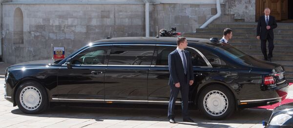 普京和塞西乘坐新品牌汽车Aurus - 俄罗斯卫星通讯社