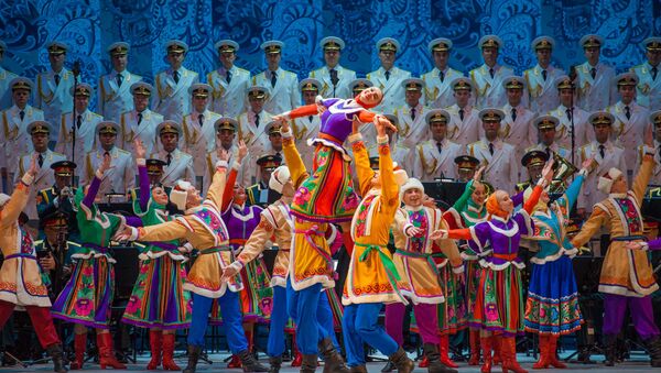 亚历山德罗夫红旗歌舞团表演 - 俄罗斯卫星通讯社