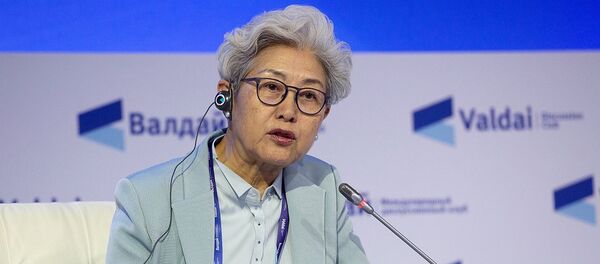 中国全国人大外事委员会副主任委员傅莹在俄罗斯索契举行的第十五届瓦尔代国际辩论俱乐部年会上发言 - 俄罗斯卫星通讯社