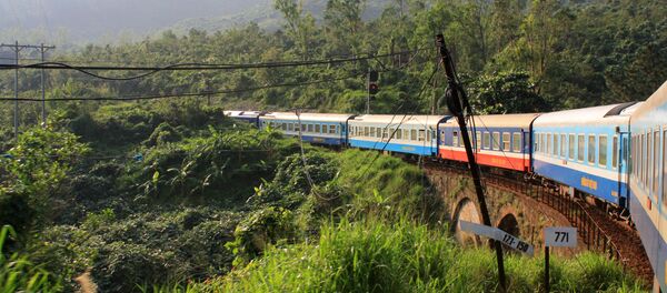 世上最令人驚嘆的鐵路線 - 俄羅斯衛星通訊社