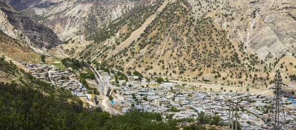 Вид на Sedpid Dasht в остане Лурестан, Иран - 俄羅斯衛星通訊社