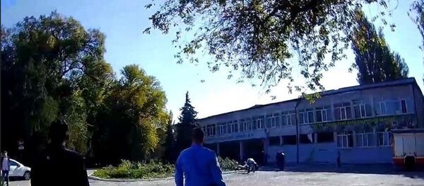 克里米亚刻赤市理工技校发生爆炸 - 俄罗斯卫星通讯社