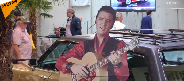 歌手埃尔维斯•普雷斯利的凯迪拉克汽车被拍卖 - 俄罗斯卫星通讯社