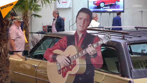 歌手埃爾維斯•普雷斯利的凱迪拉克汽車被拍賣 - 俄羅斯衛星通訊社
