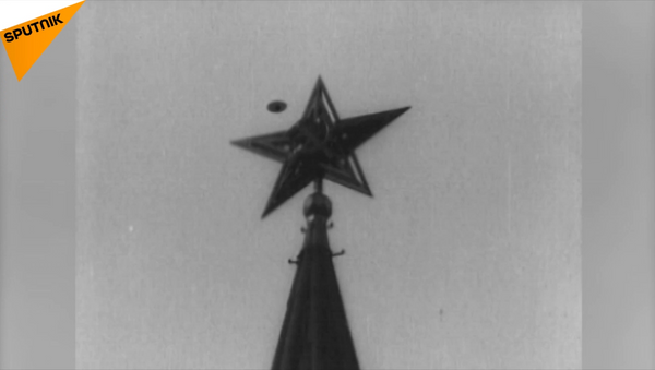 第一顆五角星 - 俄羅斯衛星通訊社