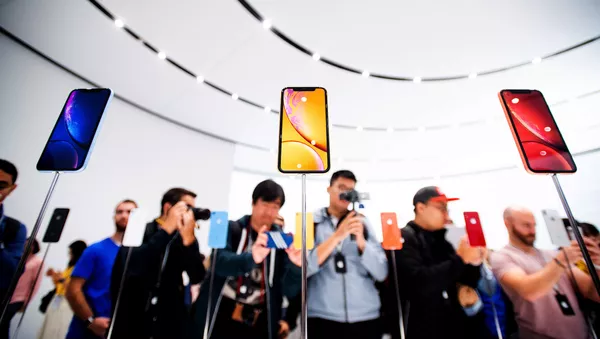 蘋果iPhone12手機充電技術或無法滿足用戶需求 - 俄羅斯衛星通訊社