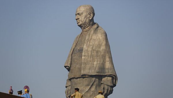世界上最高雕像在印度揭幕 - 俄罗斯卫星通讯社