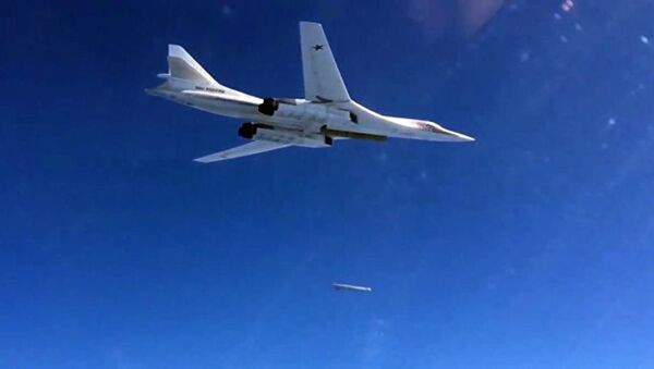 俄防長：圖-160戰略轟炸機於11月完成Х-101導彈試射 - 俄羅斯衛星通訊社