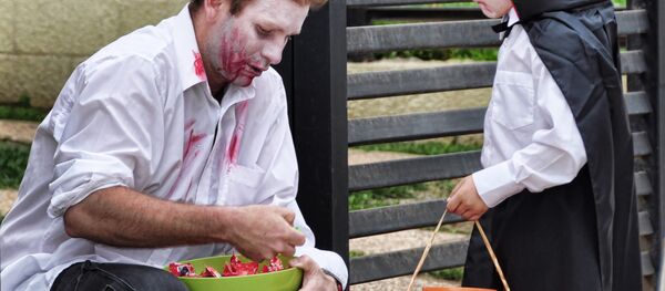 美国万圣节上的一个孩子被请吃了含有毒品的糖果 - 俄罗斯卫星通讯社