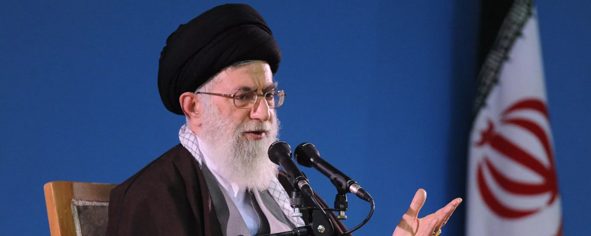 伊朗最高领袖：有关伊朗导弹射程和类型的问题与美国无关 - 俄罗斯卫星通讯社, 1920, 17.02.2026