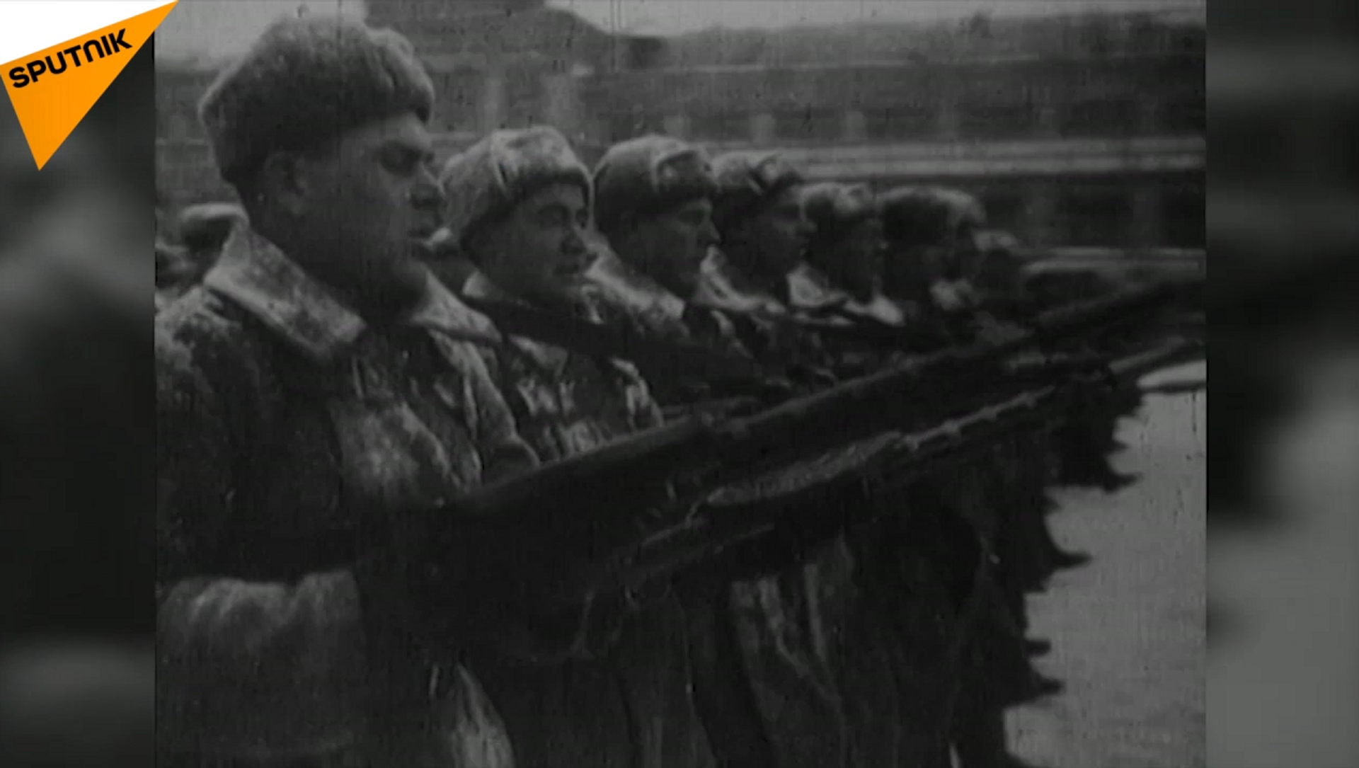 俄罗斯举行1941年红场阅兵式纪念活动_凤凰网视频_凤凰网
