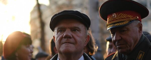 俄共领袖在莫斯科集会上强调十月革命的重要意义 - 俄罗斯卫星通讯社