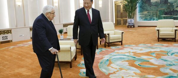 習近平會見美國前國務卿基辛格 - 俄羅斯衛星通訊社