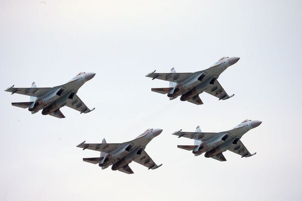 蘇-35戰機 蘇-35戰機 - 俄羅斯衛星通訊社