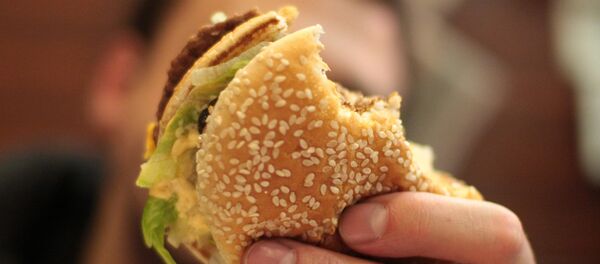 俄罗斯人新年期间快餐消费增加 - 俄罗斯卫星通讯社