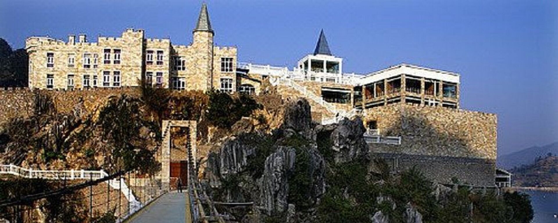 Jilongbao Resort 酒店 - 俄罗斯卫星通讯社, 1920, 09.04.2026
