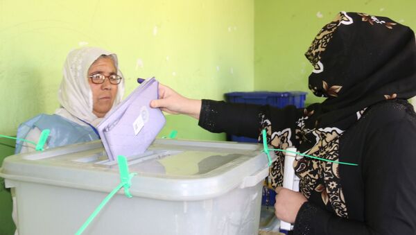 Жители Кабула голосуют на выборах в Афганистане - 俄罗斯卫星通讯社