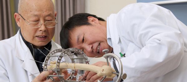 中国整形医生在伊里扎洛夫中心实习 - 俄罗斯卫星通讯社