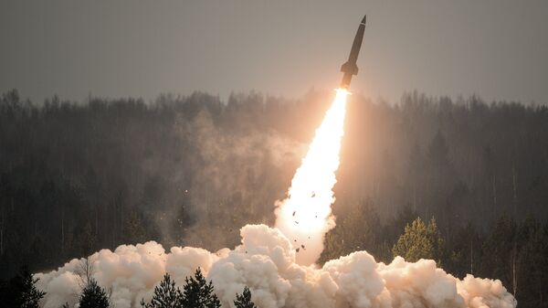 俄军对位于顿涅茨克人民共和国的乌军筑垒地域使用新型火箭炮 - 俄罗斯卫星通讯社