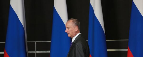 Президент РФ В. Путин провел заседание Военно-промышленной комиссии - 俄罗斯卫星通讯社