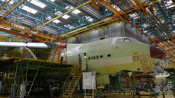 位於俄羅斯烏里揚諾夫斯克的航空之星公司工廠組裝伊爾-76MD-90A運輸機 - 俄羅斯衛星通訊社