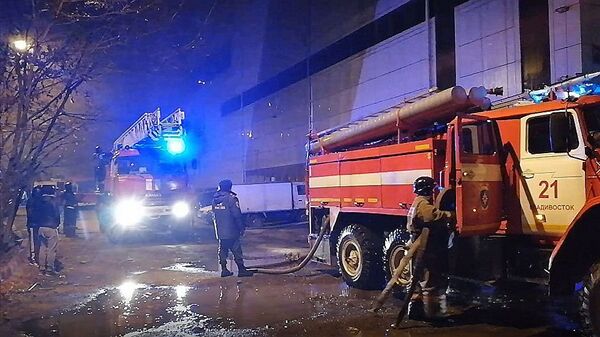 俄罗斯符拉迪沃斯托克一购物中心发生火灾 - 俄罗斯卫星通讯社