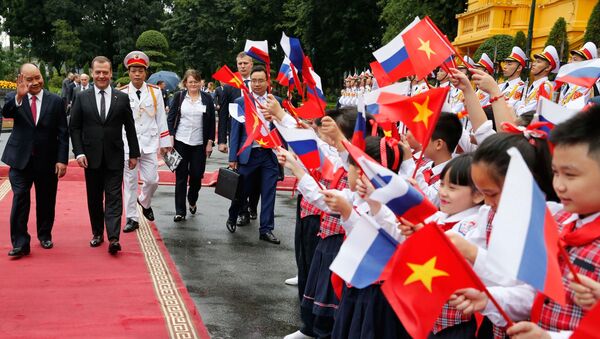 越南總理：俄越貿易額到2020年將增至100億美元 - 俄羅斯衛星通訊社
