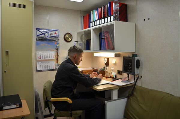 新型攻擊性護衛艦“卡薩托諾夫海軍上將”號正準備工廠試航。 - 俄羅斯衛星通訊社