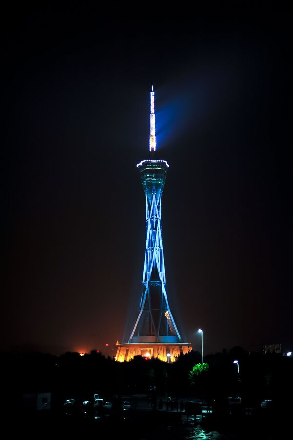 Ночная подсветка телевизионной башни Чжунъюаня, Китай - 俄罗斯卫星通讯社