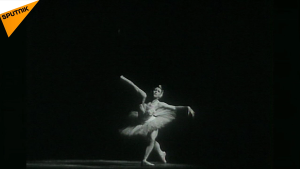 俄传奇芭蕾舞艺术家诞辰93周年 - 俄罗斯卫星通讯社