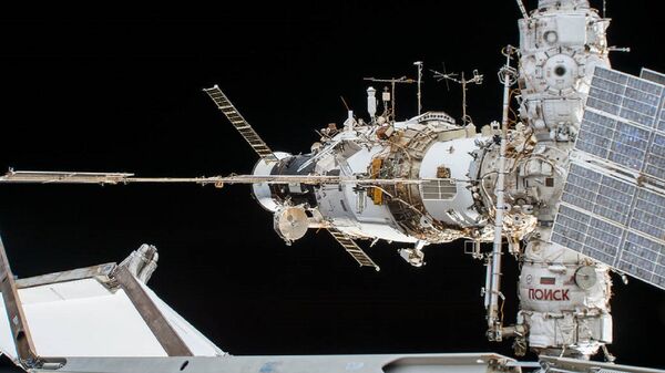 俄羅斯專業人員對在國際空間站上打印出的復合材料硬度進行檢驗 - 俄羅斯衛星通訊社