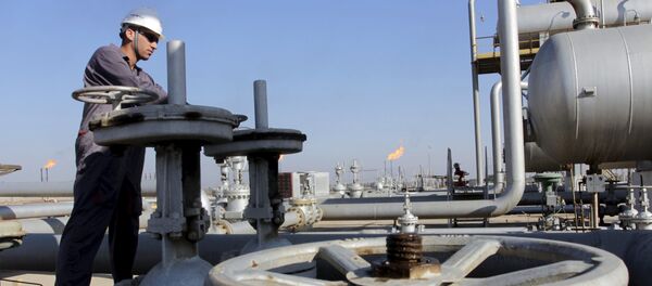 伊拉克石油部长:“欧佩克+”商定日均减产120万桶 伊拉克石油部长:“欧佩克+”商定日均减产120万桶 - 俄罗斯卫星通讯社