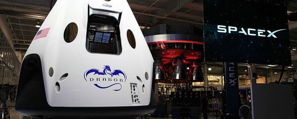 美国太空探索技术公司总裁：龙-2飞船将于1个月后首飞 - 俄罗斯卫星通讯社