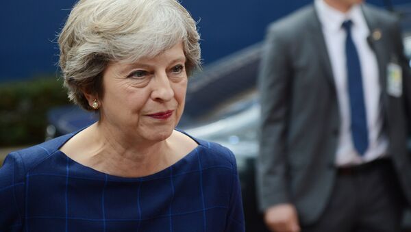 英國首相梅決定推遲舉行即定於12月11日進行的下院脫歐協議表決 - 俄羅斯衛星通訊社