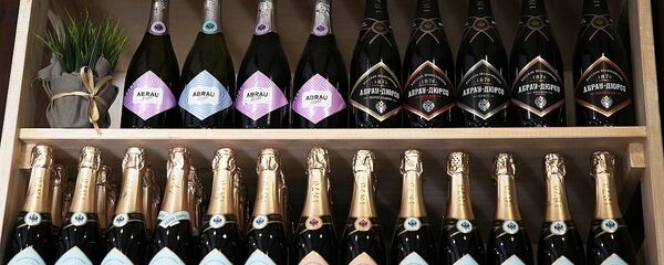 Abrau-Durso公司生产的香槟酒 - 俄罗斯卫星通讯社