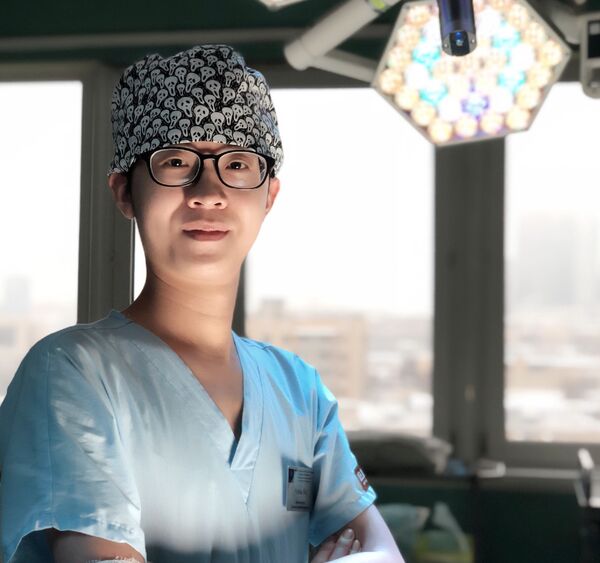 陈阔在工作室 - 俄罗斯卫星通讯社