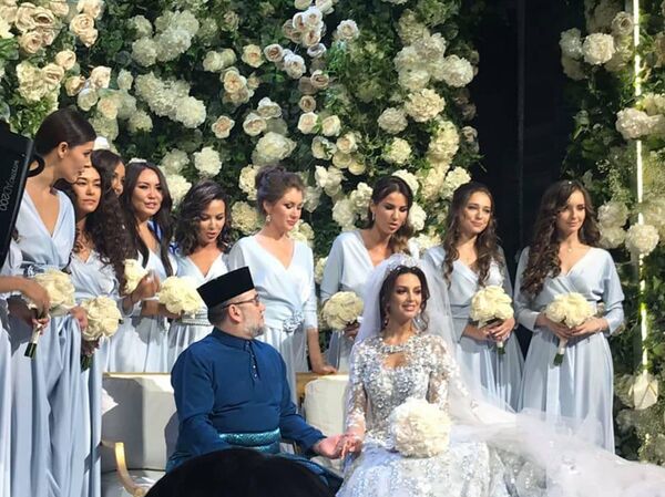 马来西亚最高元首迎娶莫斯科小姐 - 俄罗斯卫星通讯社