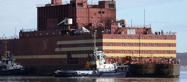 Встреча плавучего атомного энергоблока Академик Ломоносов в Мурманске - 俄罗斯卫星通讯社