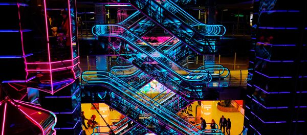 俄內務部：針對莫斯科多家商場的匿名炸彈威脅電話均未被證實 - 俄羅斯衛星通訊社