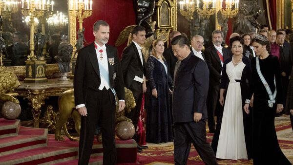 西班牙欢迎晚宴中方领导人穿中山服出席 外交部回应不是第一次 - 俄罗斯卫星通讯社