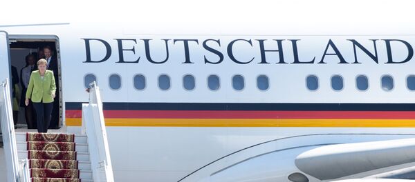 默克尔继续飞往阿根廷 将于30日晚抵达 - 俄罗斯卫星通讯社
