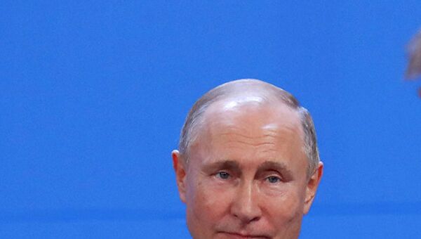 Президент России Владимир Путин и президент США Дональд Трамп на саммите G20 в Аргентине. - 俄罗斯卫星通讯社
