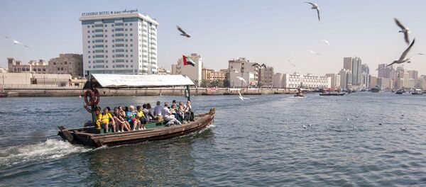 世界上第一個“水上超市”出現在迪拜 - 俄羅斯衛星通訊社